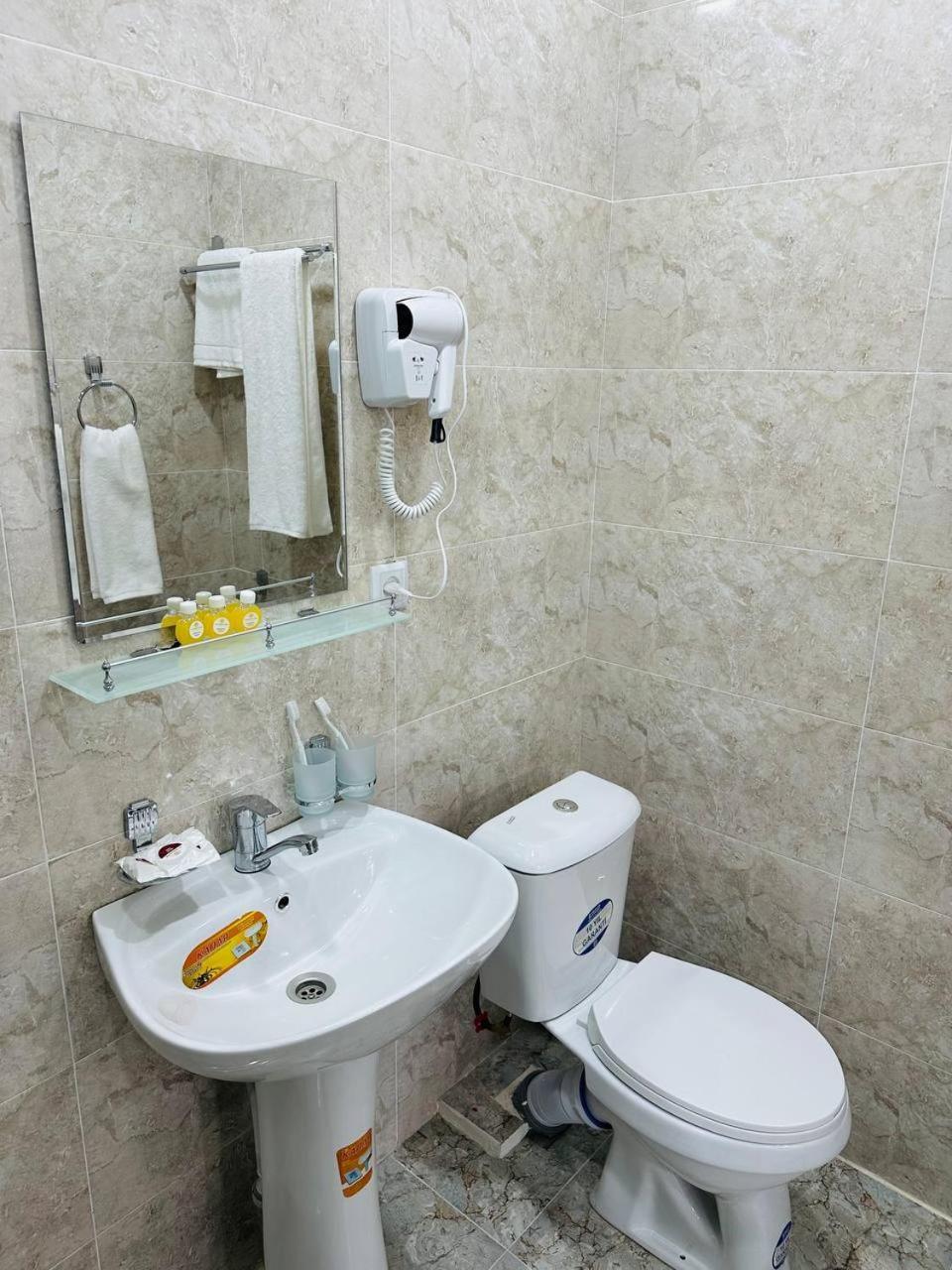Art Inn Hotel Tashkent Exterior photo